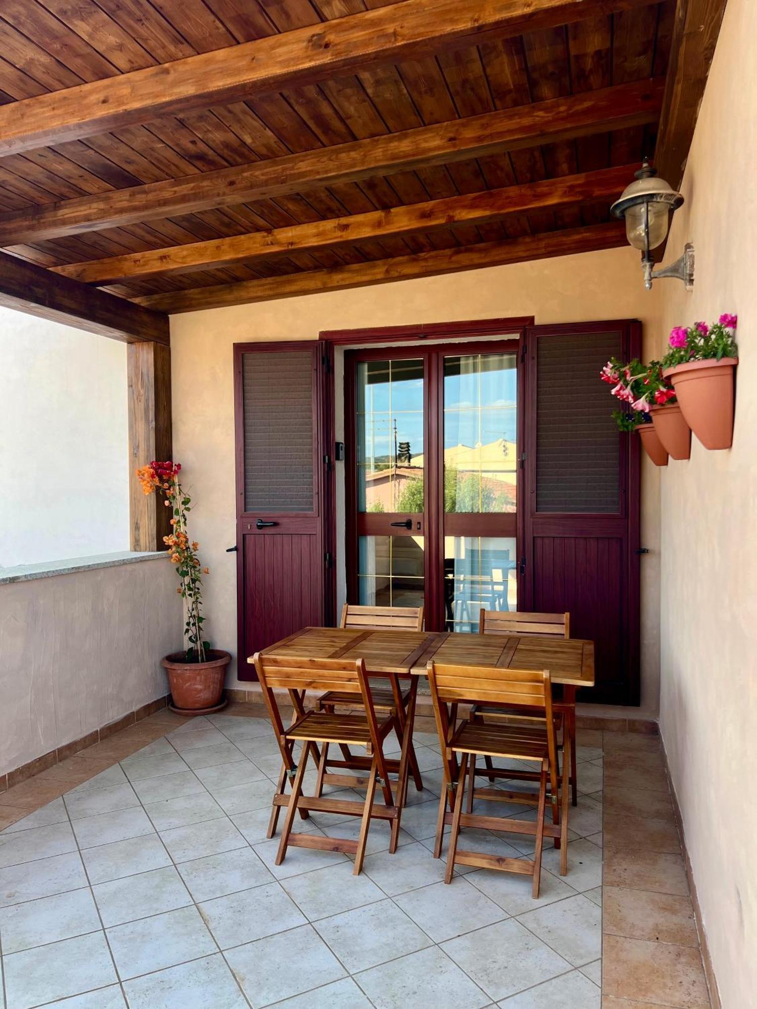 La Terrazza Ξενοδοχείο Όλμπια Εξωτερικό φωτογραφία